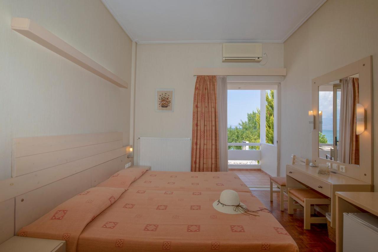 Hotel Kypreos Kamena Vourla Exteriör bild
