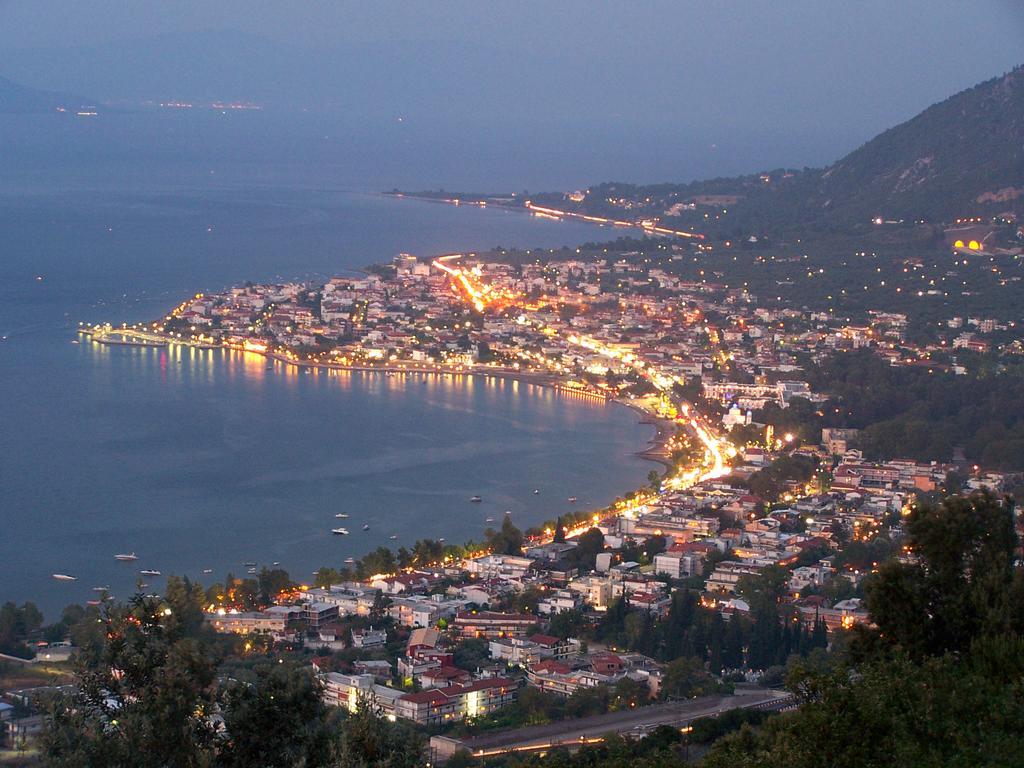 Hotel Kypreos Kamena Vourla Exteriör bild