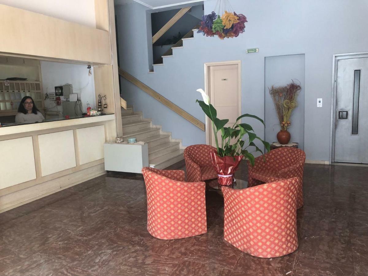 Hotel Kypreos Kamena Vourla Exteriör bild